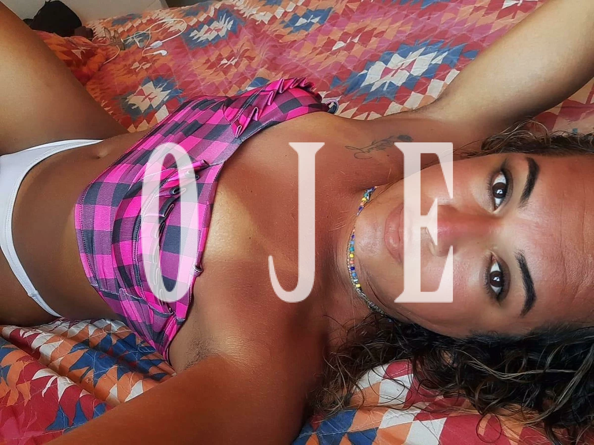 Beijos na boca, Oral sem camisinha, Beijo negro, Garganta profunda, Ejaculação corpo, Namoradinha, Oral até o final, Fantasias e figurinos, Massagem erótica, Ativa, Passiva, Inversao de papéis, Sem limite: travesti em Braga