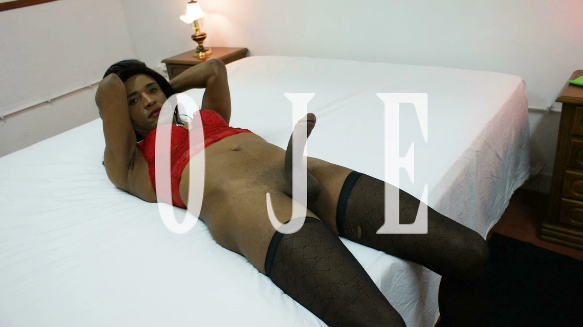 Valentina trans, Olá, meu nome é Va