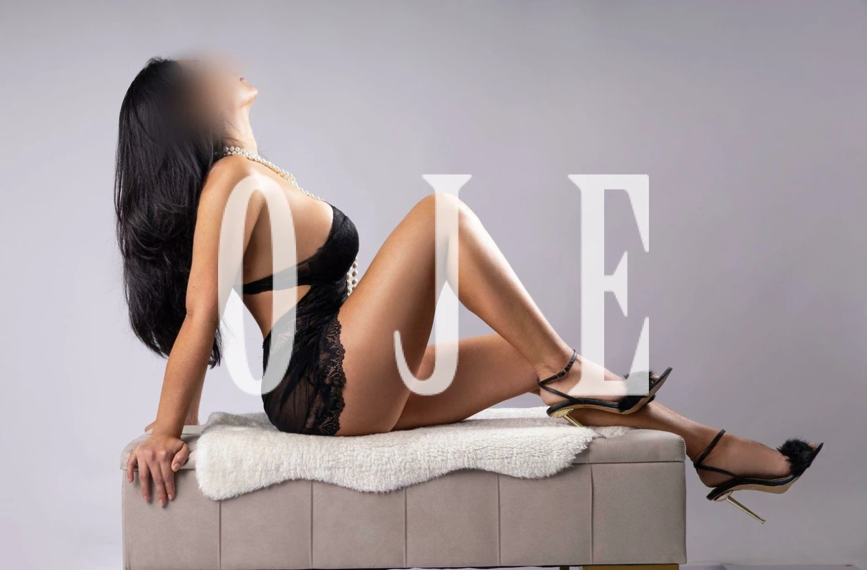 Fernanda, acompanhante em Oeiras