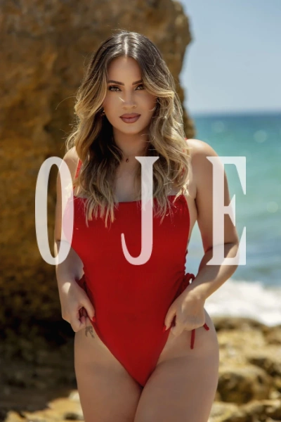 Nicole, acompanhante em Albufeira 932864283