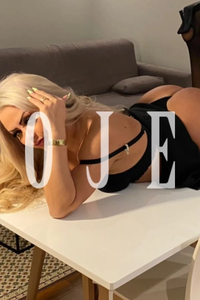 Ana Flavia, travesti em Faro 913484379