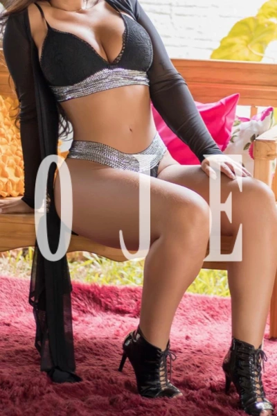 Maya, acompanhante em Faro 935261830