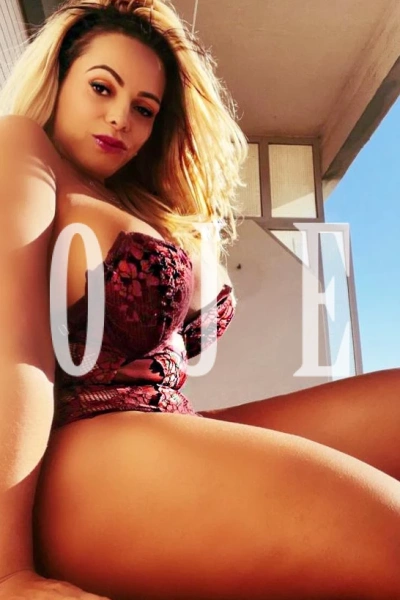 Samy, travesti em Portimão 935321953