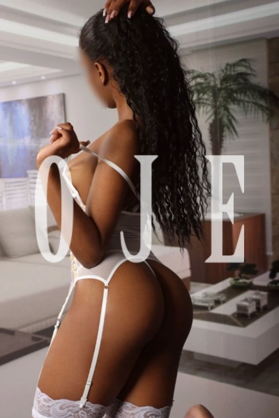 Lara Vincent, acompanhante em Lisboa 966247814