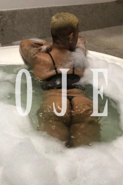 Babi, travesti em Braga 915539178