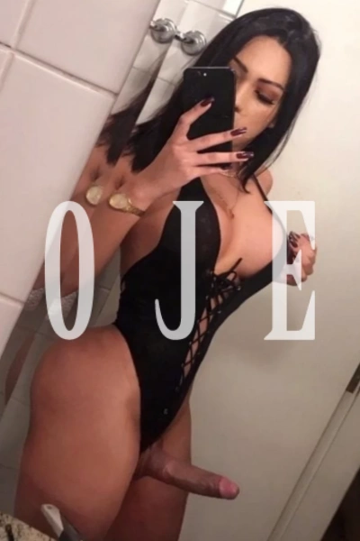 Devoradora, travesti em Funchal 917476589
