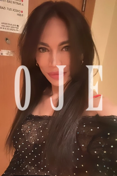 Selena, travesti em Faro 937495746