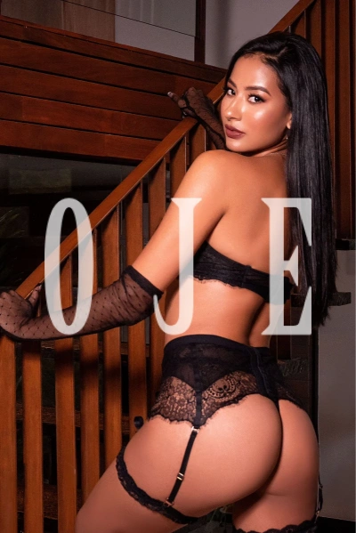 Aline Andrade, acompanhante em Lisboa 966638316