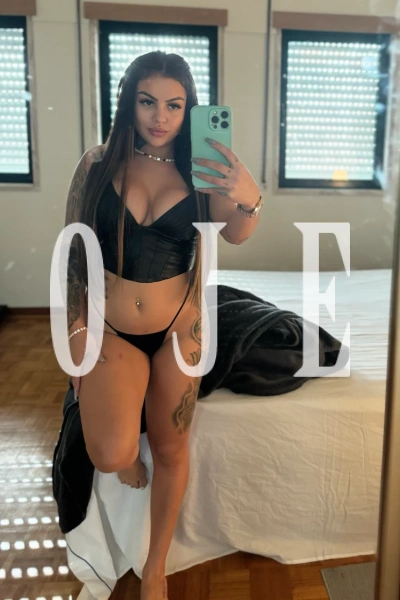 Leticia, acompanhante em Cascais 925721756