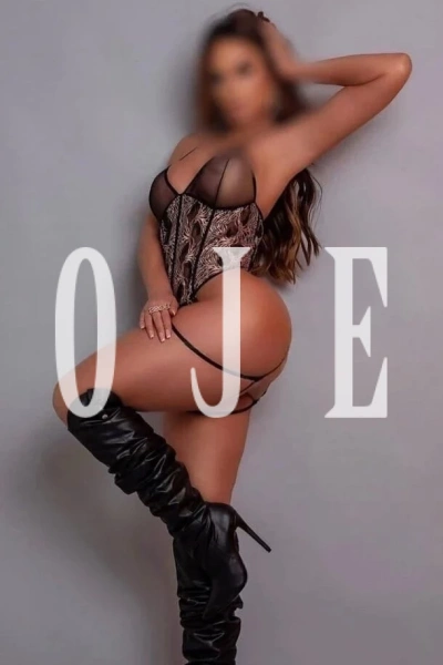 Bella, travesti em Funchal 920688409