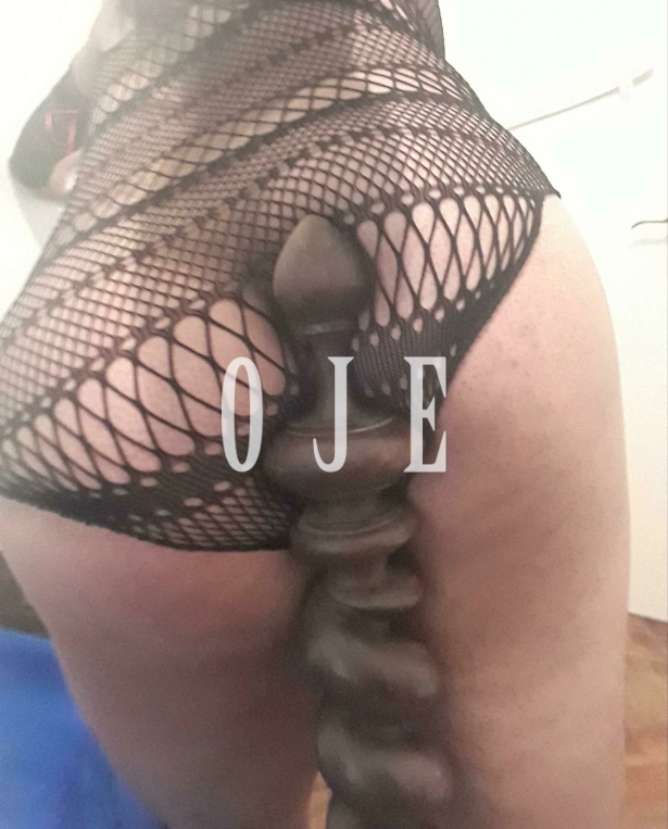 Beijos na boca, Fetichismo, Oral com camisinha, Oral sem camisinha, Sado submissa, Chuva dourada, Sexo anal, Garganta profunda, Beijo branco, Ejaculação corpo, Namoradinha, Oral até o final, Duplas, Sado dominadora, Fantasias e figurinos, Massagem erótica, Trios, Ejaculação facial, Sado suave, BDSM, Lingerie, Ativa, Passiva, Brinquedos secuais, Sem limite, Fisting, Versatil, Atenção à deficientes físicos, Orgia: travesti em Guimarães