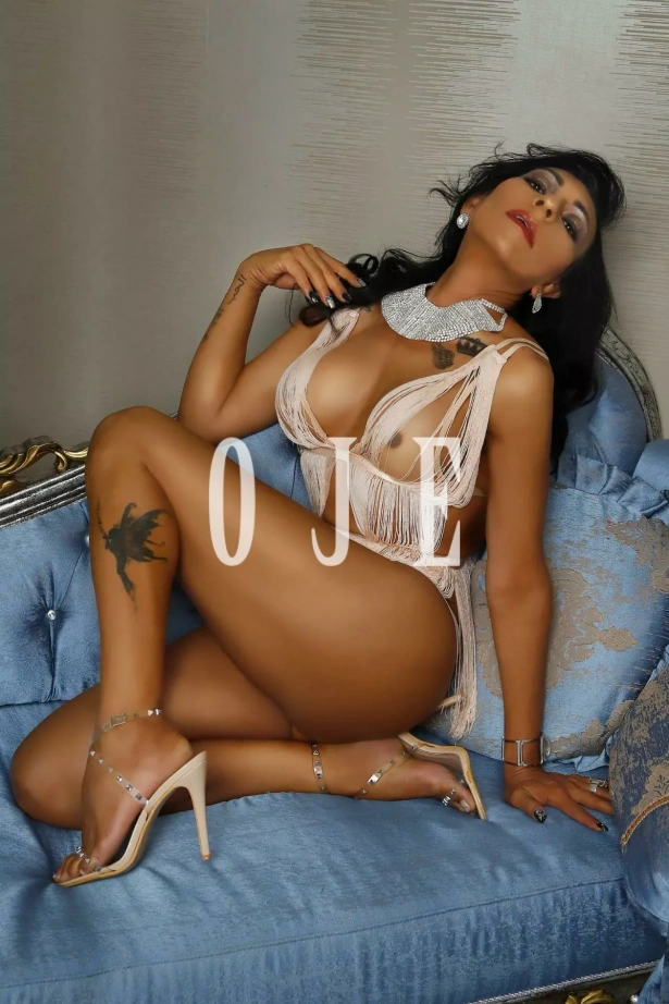 Travestis, Beijos na boca, Oral sem camisinha, Sexo anal