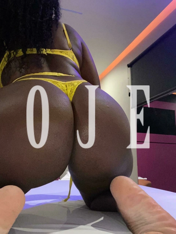 Namoradinha, Massagem erótica, Sexcam: Escorts em Funchal