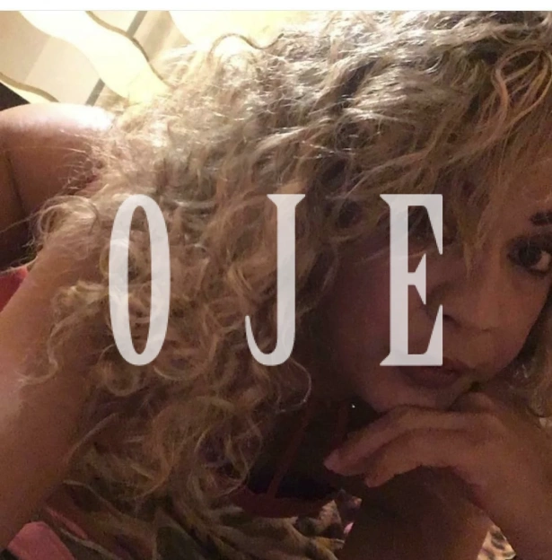 Beijos na boca, Oral sem camisinha, Beijo negro, Garganta profunda, Ejaculação corpo, Namoradinha, Oral até o final, Fantasias e figurinos, Massagem erótica, Ativa, Passiva, Inversao de papéis, Sem limite: travesti em Braga