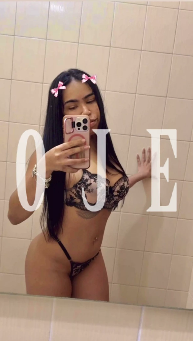 Beijos na boca, Fetichismo, Atenção à casais, Oral sem camisinha, Garganta profunda, Lésbica, Ejaculação corpo, Namoradinha, Oral até o final, Duplas, Sado dominadora, Fantasias e figurinos, Massagem erótica, Ejaculação facial, Lingerie, Atenção à mulheres, Despedida de solteiro, Orgia, Sexcam: Escorts em Matosinhos