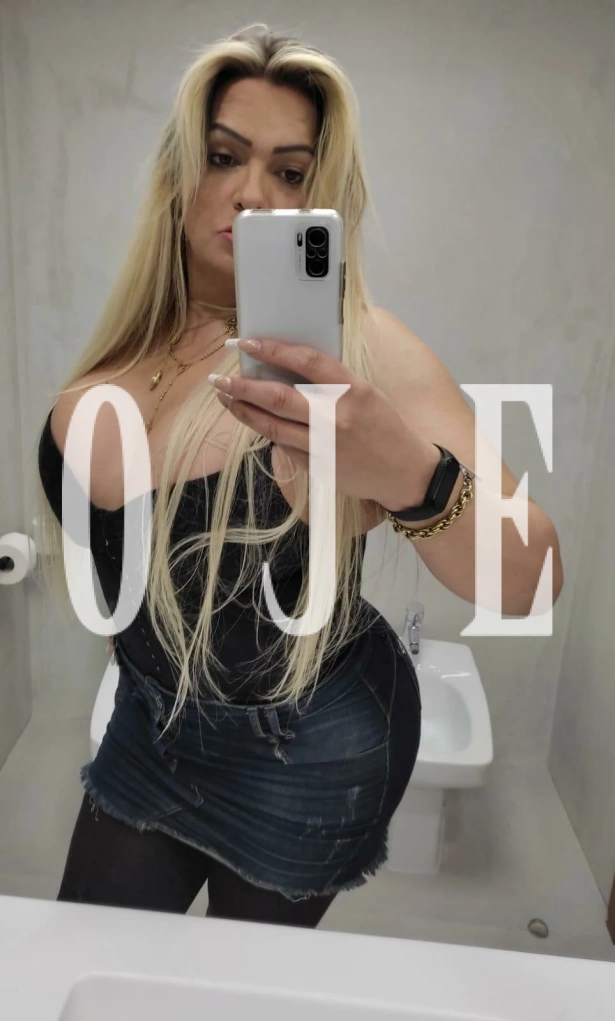 Fetichismo, Namoradinha, Massagem erótica, BDSM, Atenção à deficientes físicos, Despedida de solteiro, Sexcam, Stripers: travesti em Aveiro