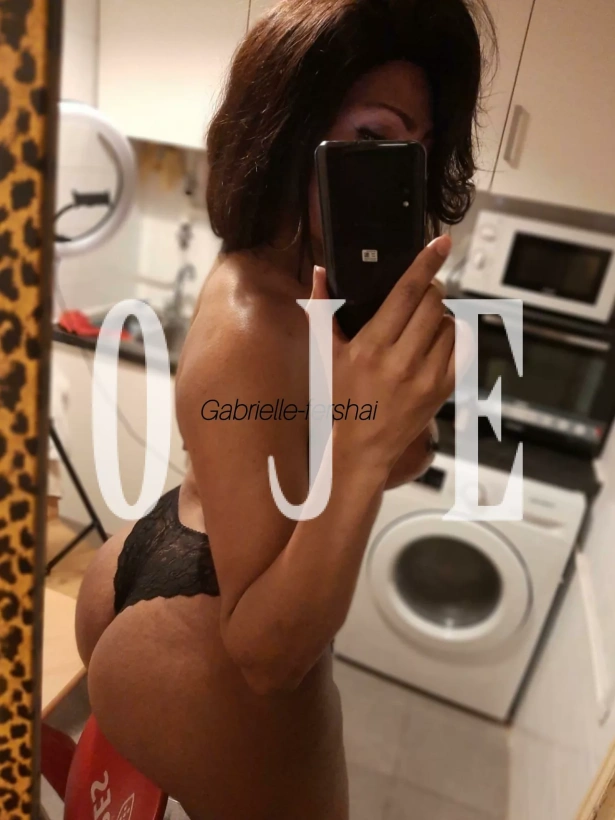 Fetichismo, Namoradinha, Massagem erótica: travesti em Lisboa