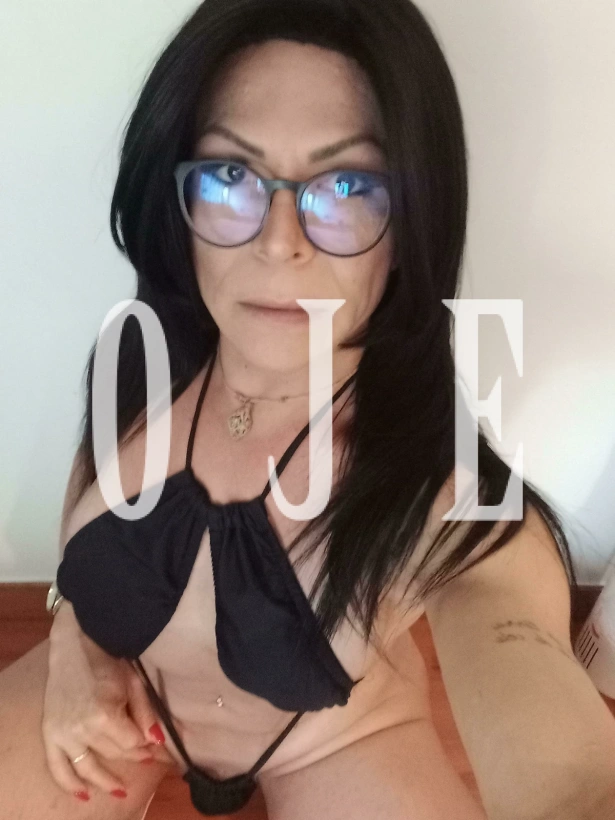 Maiter onassis, travesti em Porto
