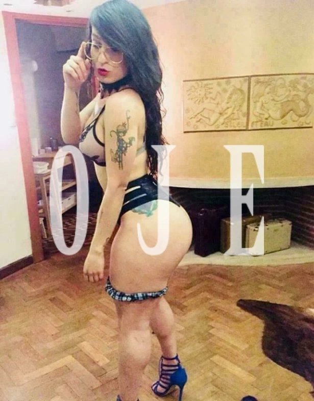 Travestis, Fetichismo, Atenção à deficientes físicos, Namoradinha