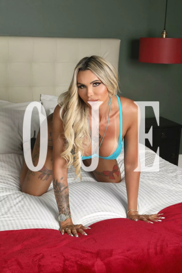 Fetichismo, Namoradinha, Massagem erótica, Sexcam, Stripers: travesti em Funchal
