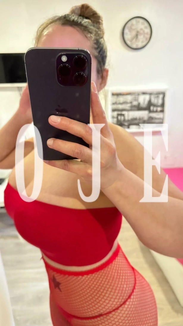 Massagem erótica, Stripers: Escorts em Lisboa