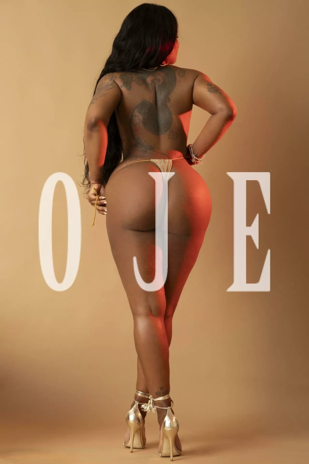 Fetichismo, Atenção à casais, Namoradinha, Massagem erótica, BDSM, Atenção à deficientes físicos, Despedida de solteiro, Sexcam, Stripers: Escorts em Braga