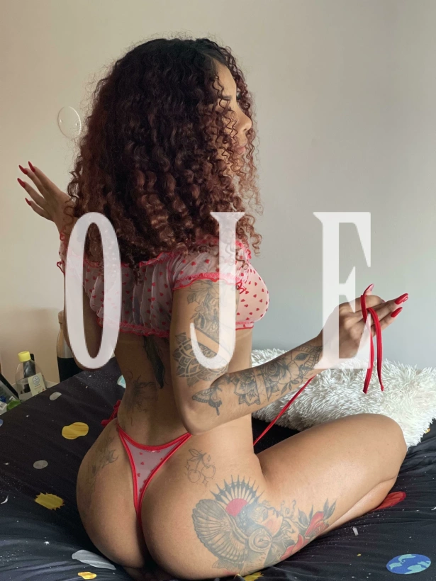 Fetichismo, Atenção à casais, Namoradinha, Massagem erótica, Atenção à mulheres, Despedida de solteiro, Sexcam, Stripers: Escorts em Oeiras
