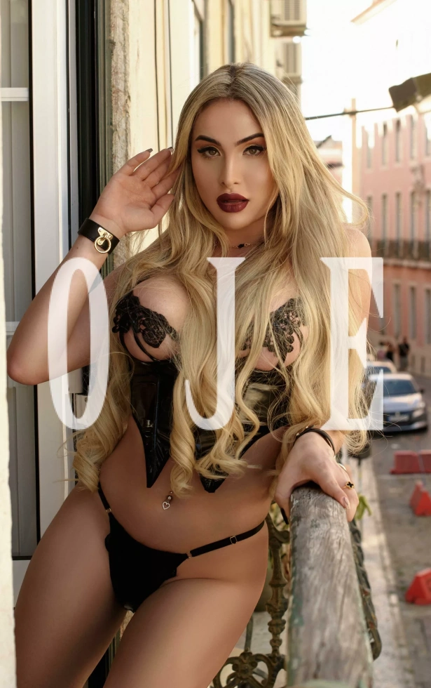 Fetichismo, Atenção à casais, Namoradinha, Massagem erótica, BDSM, Atenção à deficientes físicos, Despedida de solteiro, Sexcam, Stripers: travesti em Albufeira