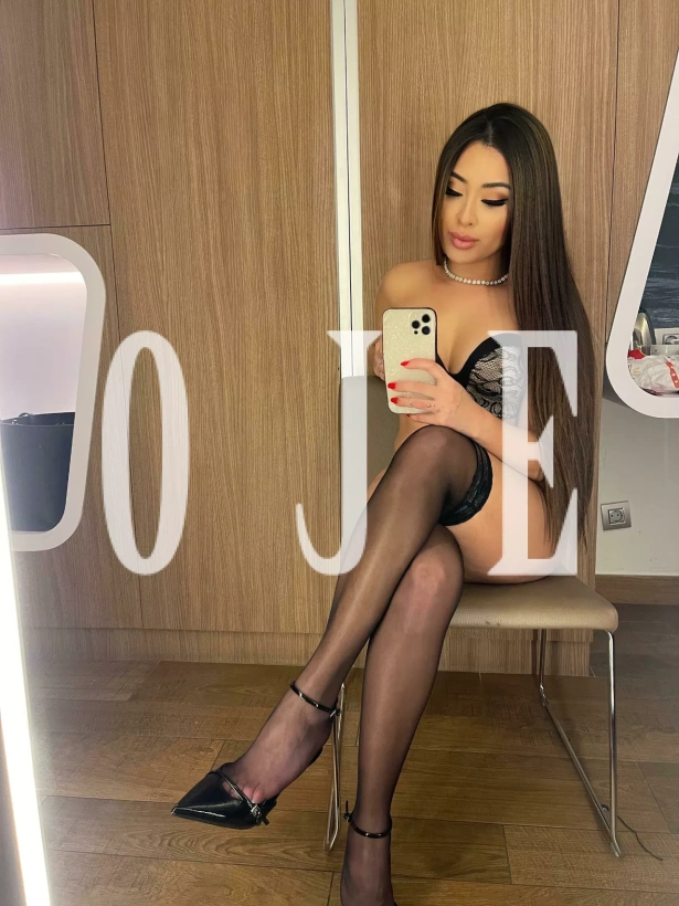Namoradinha, Massagem erótica: Escorts em Lisboa