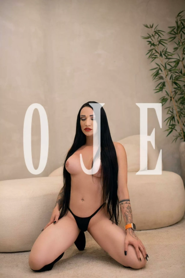 Fetichismo, Atenção à casais, Namoradinha, Massagem erótica, BDSM, Atenção à deficientes físicos, Despedida de solteiro, Sexcam, Stripers: travesti em Évora