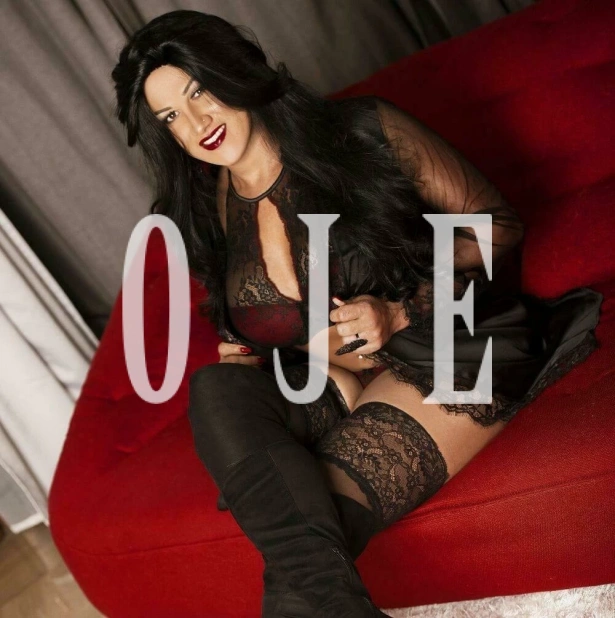 Fetichismo, Atenção à casais, Namoradinha, Massagem erótica, Sexcam: travesti em Lisboa