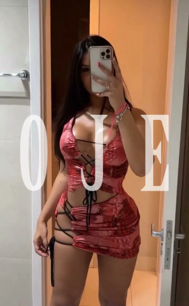 Lorena, acompanhante em Porto