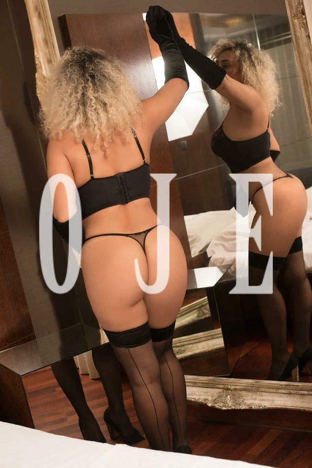 Massagem erótica, Namoradinha: Escorts em Braga
