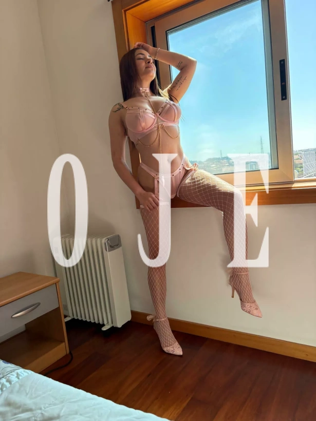 Namoradinha, Massagem erótica, Stripers: Escorts em Vila Real