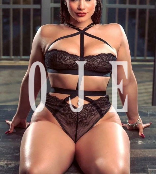 Massagem erótica, Namoradinha: Escorts em Oeiras