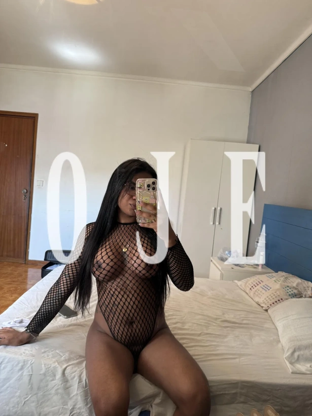 Fetichismo, Namoradinha, Despedida de solteiro, Sexcam: travesti em Figueira da Foz