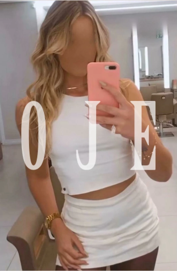Karolina , acompanhante em Portimão