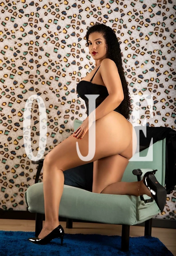 Namoradinha, Sexcam: Escorts em Albufeira