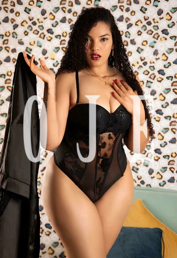 Namoradinha, Sexcam: Escorts em Albufeira