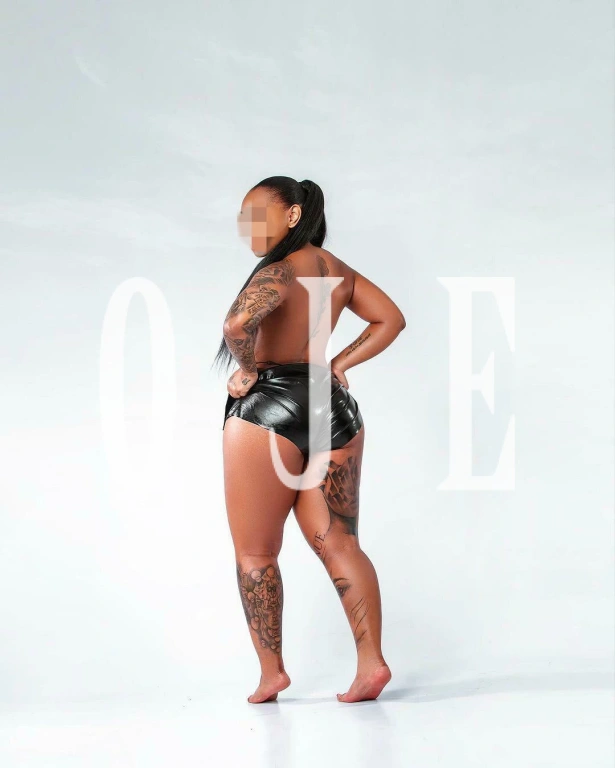 Fetichismo, Atenção à casais, Namoradinha, Massagem erótica, BDSM, Atenção à deficientes físicos, Atenção à mulheres, Despedida de solteiro, Sexcam, Stripers: Escorts em Faro