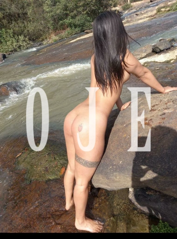 Dalila, a acompanhante brasileira de 28 anos que