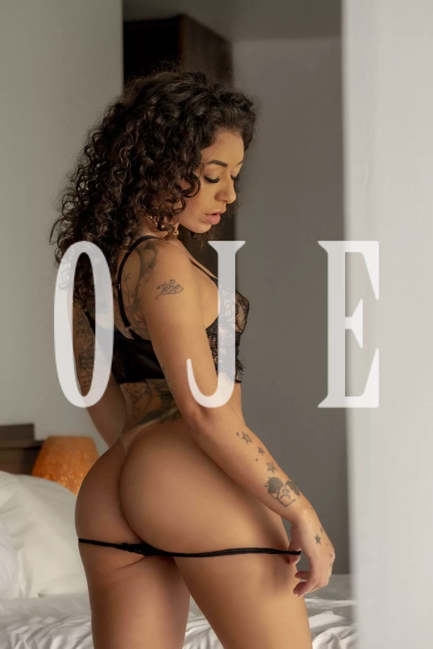 Maya, acompanhante em Guimarães