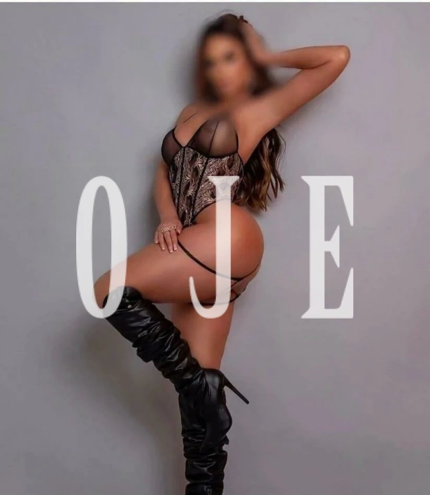 Fetichismo, Namoradinha, Massagem erótica, BDSM, Atenção à deficientes físicos, Despedida de solteiro, Sexcam, Stripers: travesti em Funchal