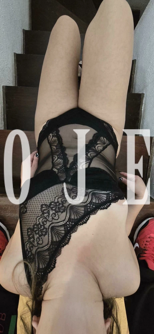 Ines, Olá, sou a Ines, um