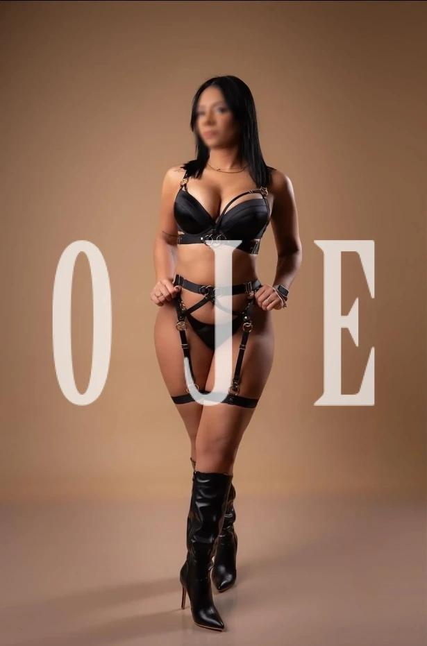 Fetichismo, Atenção à casais, Namoradinha, Massagem erótica, BDSM, Atenção à deficientes físicos, Atenção à mulheres, Despedida de solteiro, Sexcam, Stripers: Escorts em Lisboa
