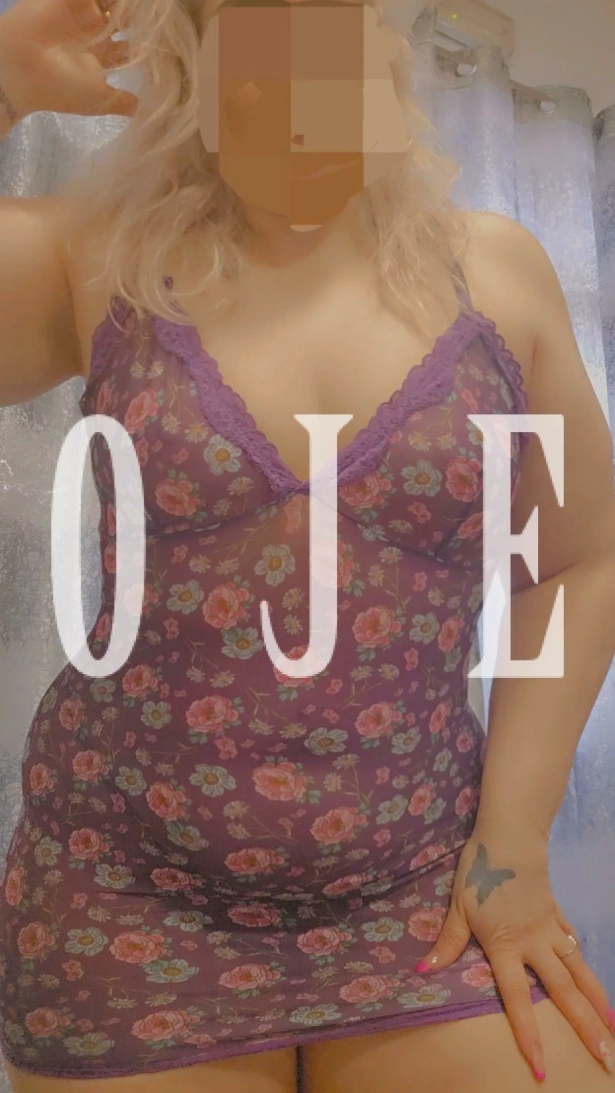 Marisa, ome é Marisa e sou uma acompanhante por