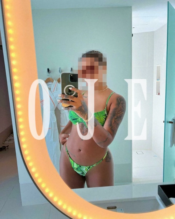 Fetichismo, Atenção à casais, Namoradinha, Massagem erótica, BDSM, Atenção à deficientes físicos, Atenção à mulheres, Despedida de solteiro, Sexcam, Stripers: Escorts em Faro