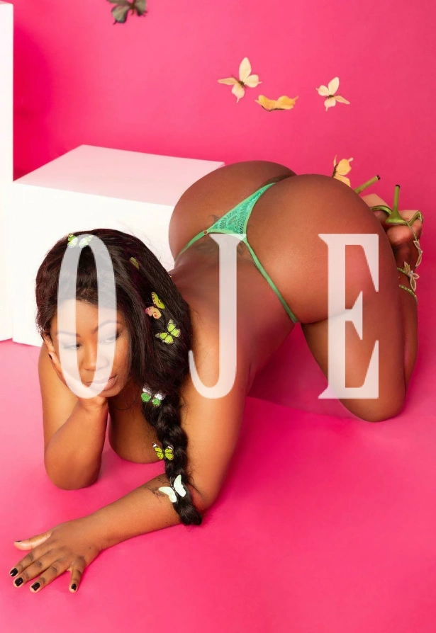 Namoradinha, Sexcam: Escorts em Aveiro