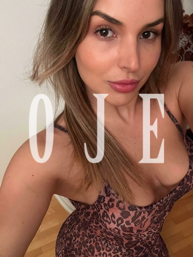 Alice, ma acompanhante brasileira de 27 anos qu