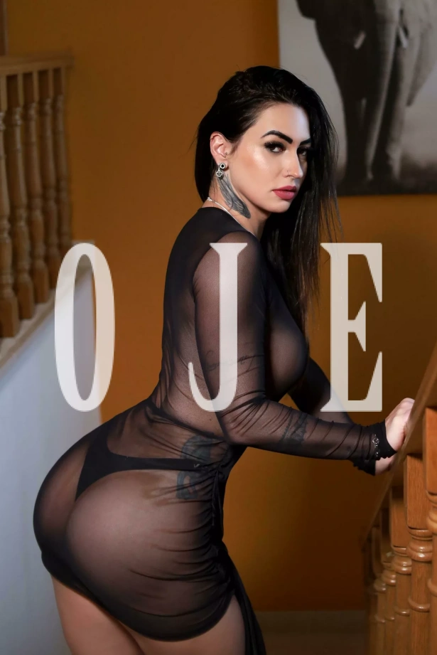 Atenção à casais, Namoradinha, Massagem erótica, BDSM, Despedida de solteiro, Stripers: Escorts em Albufeira